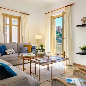 Genteel Zegri Apartment